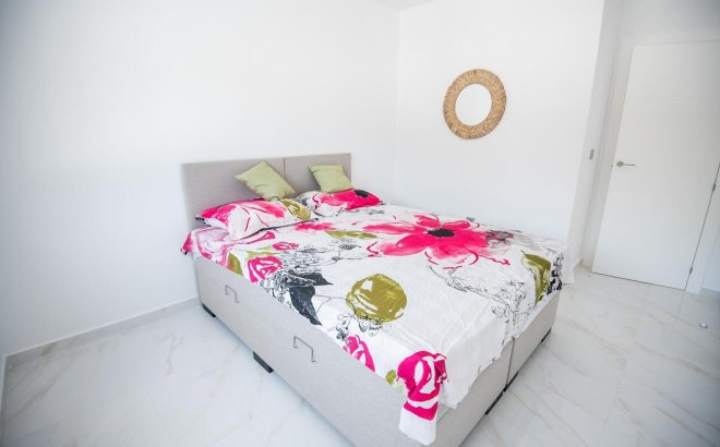 Resale - Villa -
Pinar de Campoverde - LOS ROMEROS