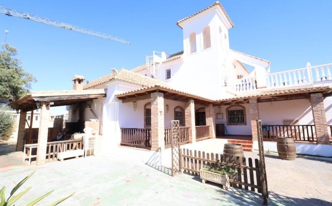 Resale - Commercial -
Orihuela Costa - Costa Blanca