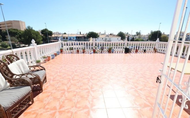 Resale - Commercial -
Orihuela Costa - Costa Blanca