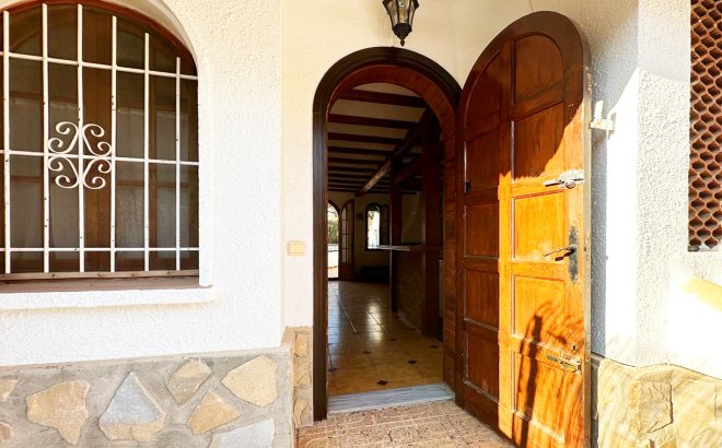 Resale - Town House -
Orihuela Costa - Costa Blanca