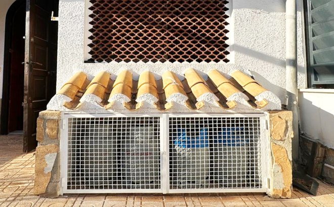 Resale - Town House -
Orihuela Costa - Costa Blanca