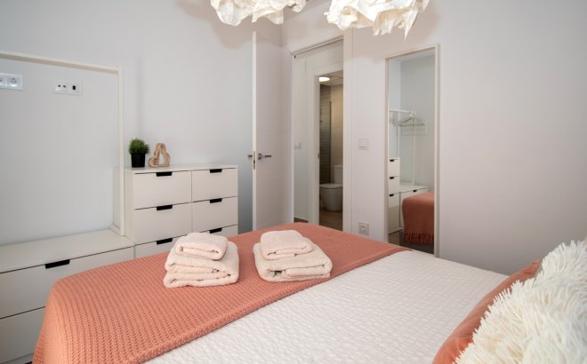 Resale - Villa -
Orihuela Costa - Costa Blanca