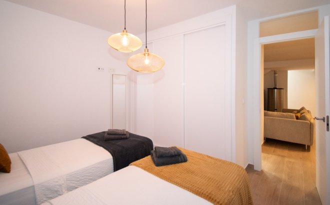 Resale - Villa -
Orihuela Costa - Costa Blanca