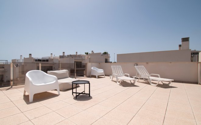 Resale - Villa -
Orihuela Costa - Costa Blanca