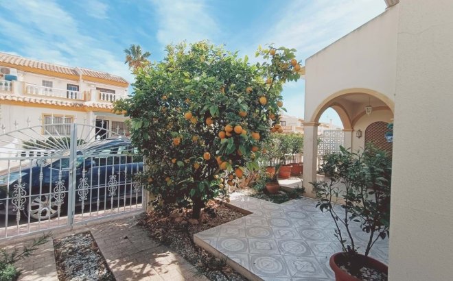 Resale - Quad Villa -
Playa Flamenca - Costa Blanca