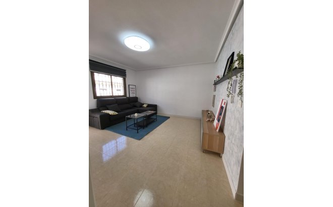 Resale - Villa -
San Miguel de Salinas - Cerro Del Sol