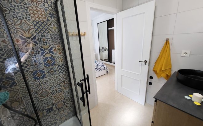 Resale - Villa -
San Miguel de Salinas - Cerro Del Sol