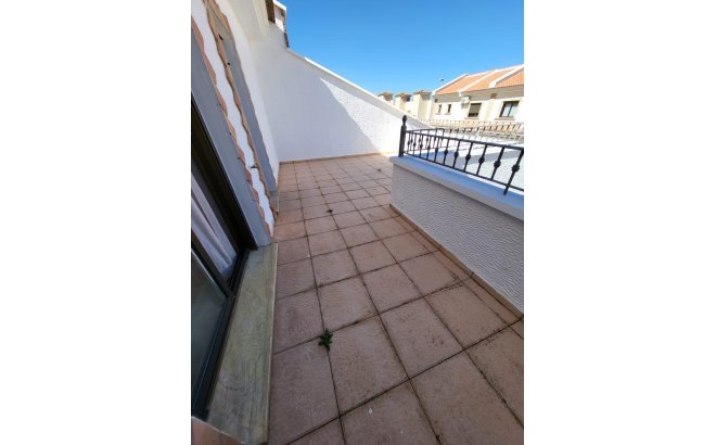 Resale - Villa -
San Miguel de Salinas - Cerro Del Sol