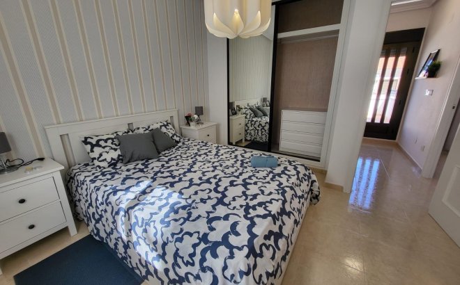 Resale - Villa -
San Miguel de Salinas - Cerro Del Sol