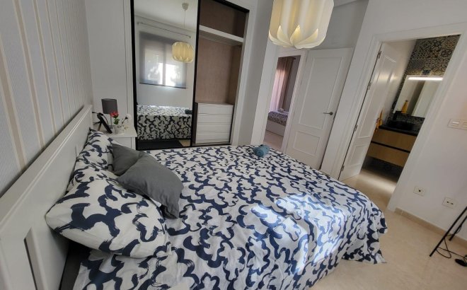 Resale - Villa -
San Miguel de Salinas - Cerro Del Sol