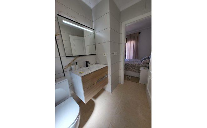 Resale - Villa -
San Miguel de Salinas - Cerro Del Sol