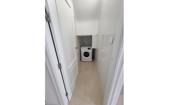 Resale - Villa -
San Miguel de Salinas - Cerro Del Sol