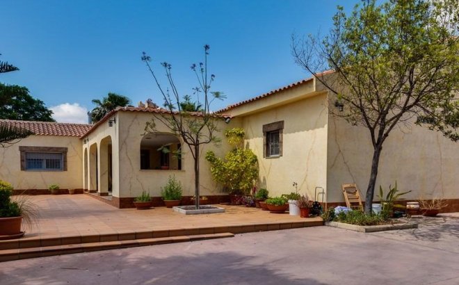 Herverkoop - Villa -
Los Montesinos - Montesinos  Los