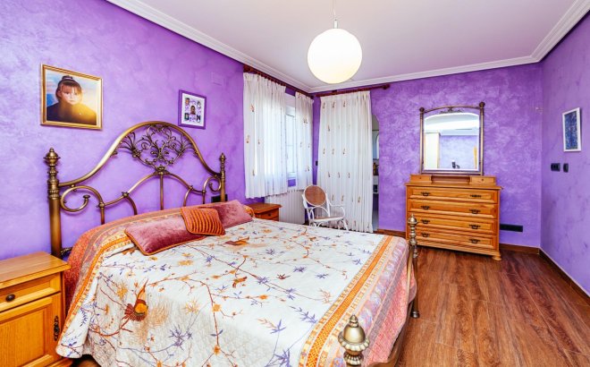 Herverkoop - Villa -
Los Montesinos - Montesinos  Los