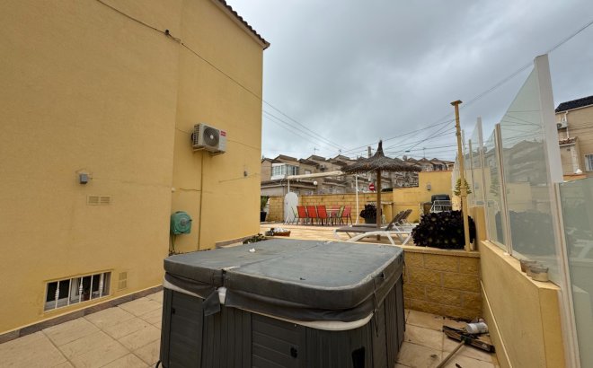 Resale - Apartment -
San Miguel de Salinas - Inland