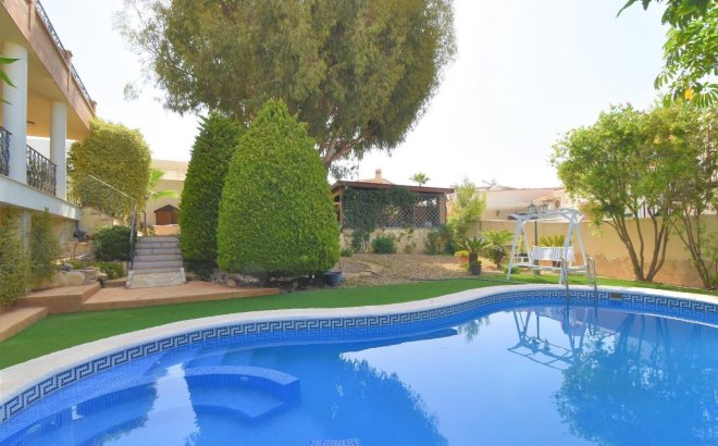 Resale - Villa -
Rojales - Ciudad Quesada