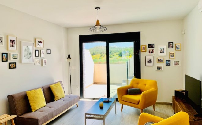 Resale - Apartment -
San Miguel de Salinas - Inland