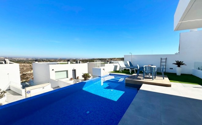 Herverkoop - Villa -
Rojales - Inland