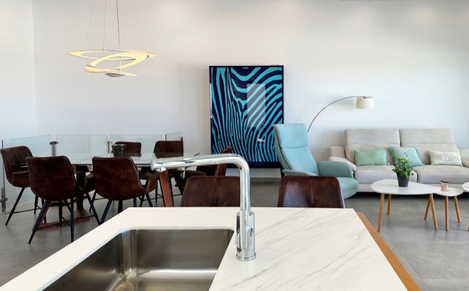 Herverkoop - Villa -
Rojales - Inland