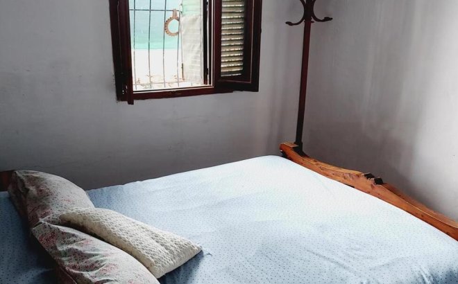 Resale - Villa -
Orihuela Costa - Punta Prima