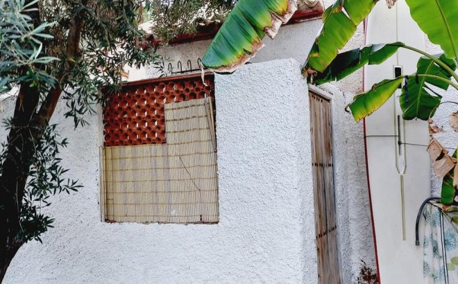 Resale - Villa -
Orihuela Costa - Punta Prima