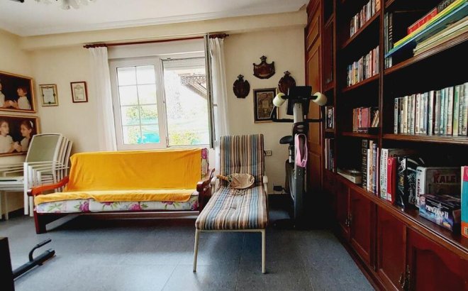 Revente - Villa -
Orihuela Costa - Cabo Roig