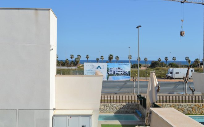 Herverkoop - Villa -
Pilar de la Horadada - Las Higuericas