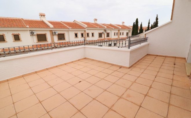 Herverkoop - Town House -
San Miguel de Salinas - Inland