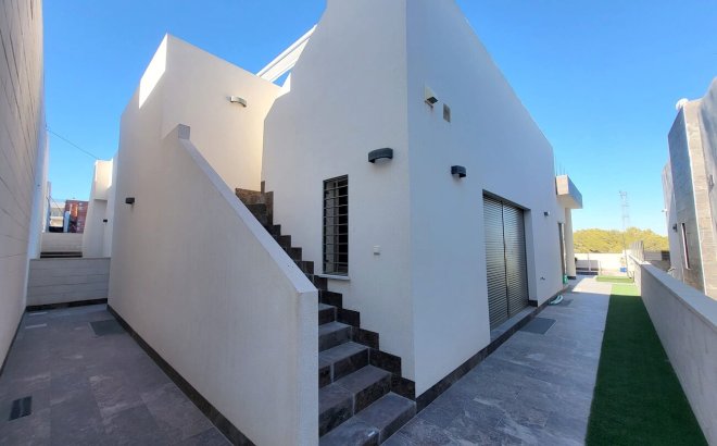 Revente - Villa -
Orihuela Costa - PAU 26