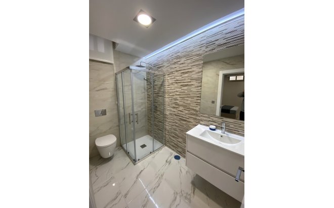 Revente - Villa -
Orihuela Costa - PAU 26