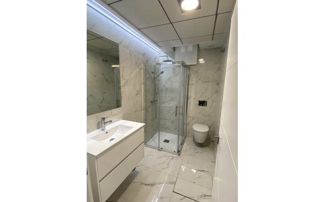 Revente - Villa -
Orihuela Costa - PAU 26