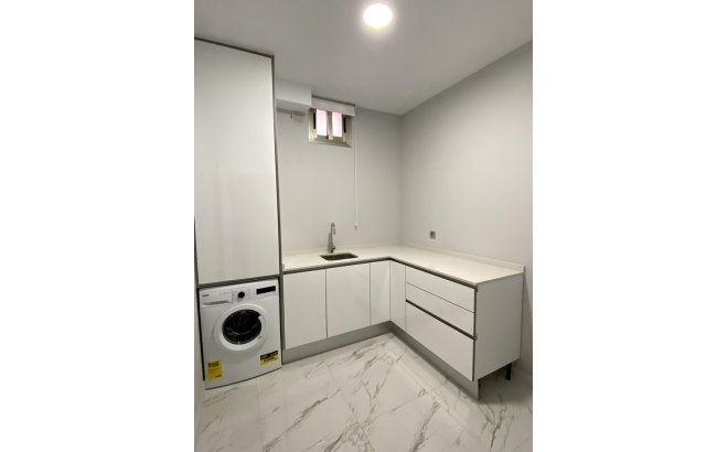 Revente - Villa -
Orihuela Costa - PAU 26