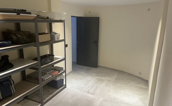 Resale - Villa -
Rojales - Inland