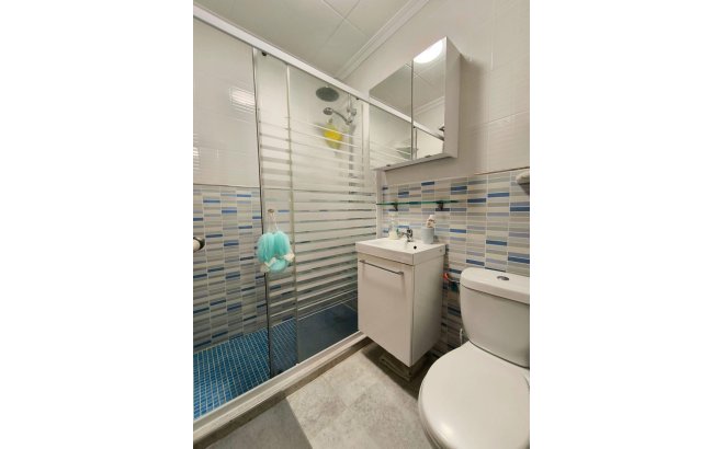 Herverkoop - Town House -
San Fulgencio - La Marina - Urb. La Marina