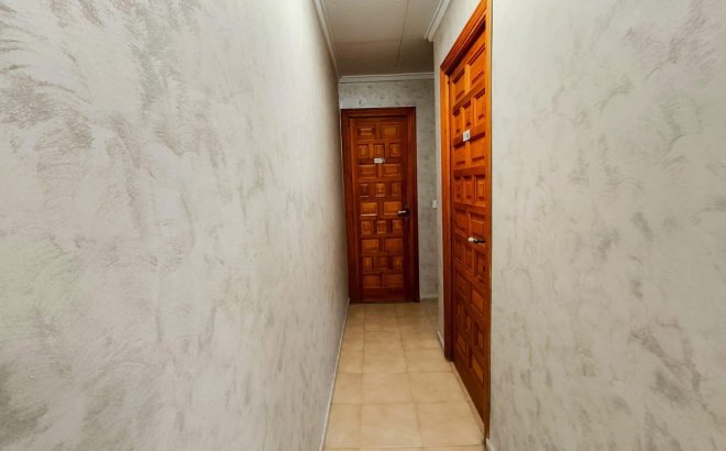 Herverkoop - Town House -
San Fulgencio - La Marina - Urb. La Marina