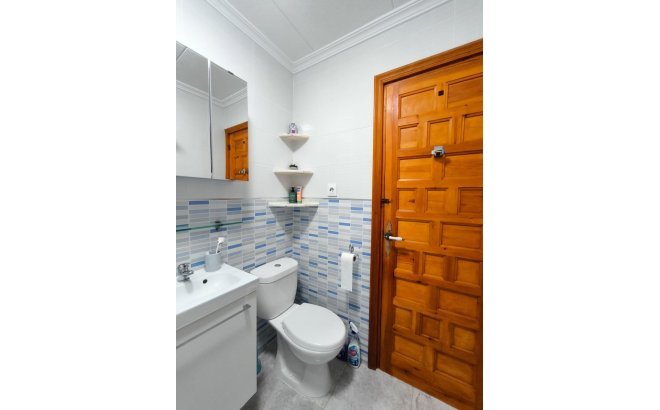 Herverkoop - Town House -
San Fulgencio - La Marina - Urb. La Marina