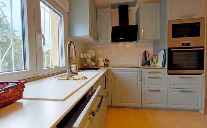 Herverkoop - Town House -
San Fulgencio - La Marina - Urb. La Marina