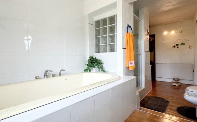 Resale - Villa -
Orihuela Costa - Costa Blanca