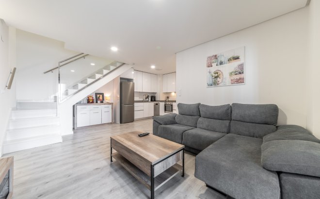 Resale - Penthouse -
Orihuela Costa - Costa Blanca