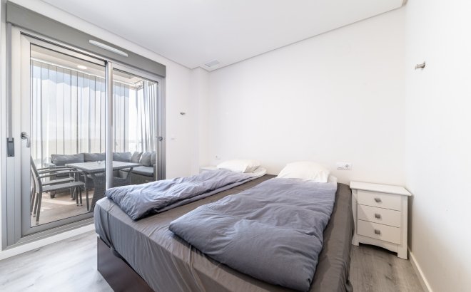 Resale - Penthouse -
Orihuela Costa - Costa Blanca