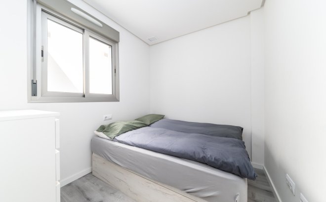 Resale - Penthouse -
Orihuela Costa - Costa Blanca