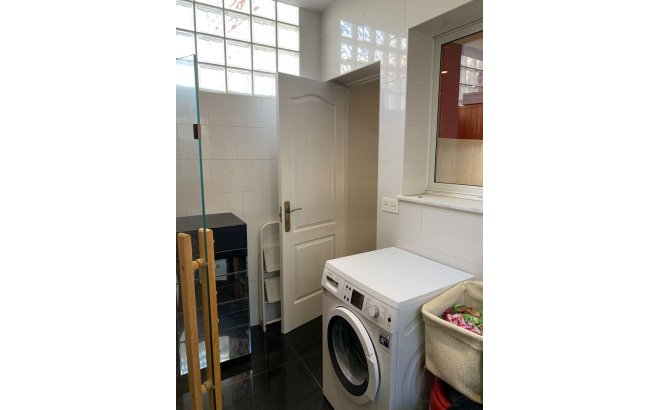 Resale - Dúplex -
La Zenia - Costa Blanca