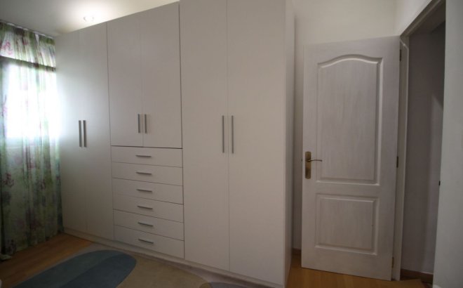 Resale - Dúplex -
La Zenia - Costa Blanca