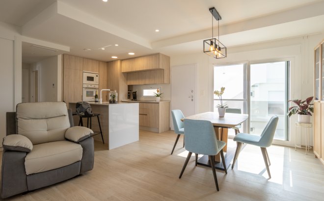 Resale - Penthouse -
Villamartin - Costa Blanca