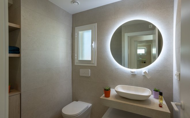 Resale - Penthouse -
Villamartin - Costa Blanca