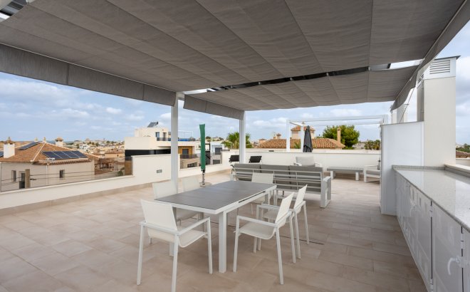 Resale - Penthouse -
Villamartin - Costa Blanca