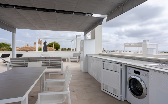 Resale - Penthouse -
Villamartin - Costa Blanca