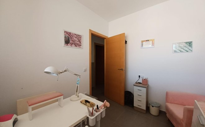 Resale - Apartment -
Orihuela Costa - Los Dolses
