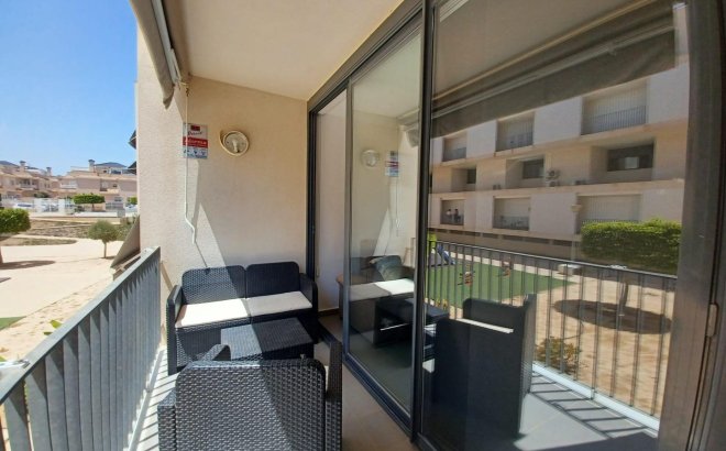 Resale - Apartment -
Orihuela Costa - Los Dolses