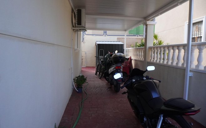 Revente - Villa -
San Miguel de Salinas